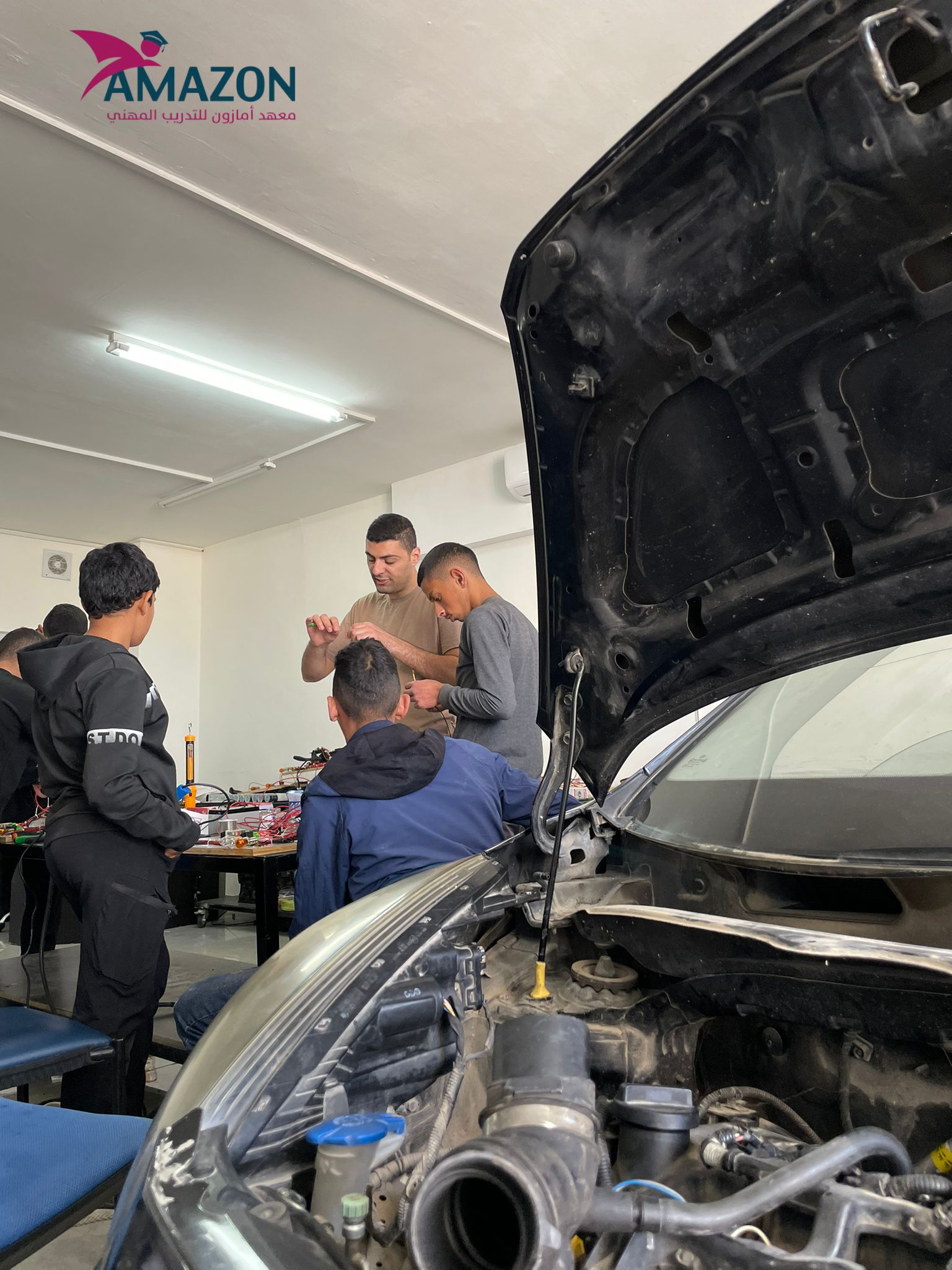  تخصص كهرباء السيارات